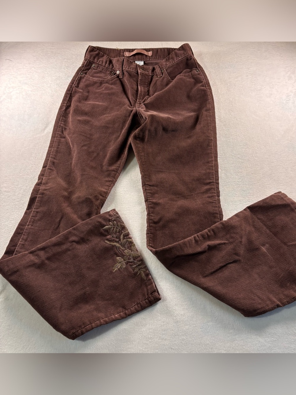 Abercrombie & Fitch Brown Corduroy Women’s Pants with Embroidered Detail